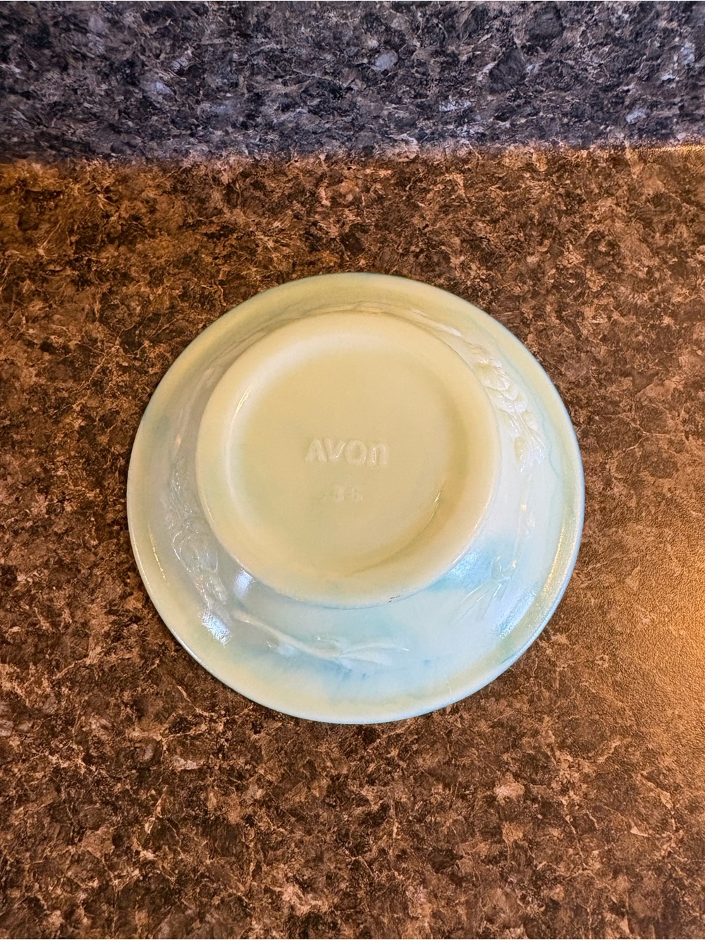 Avon Mint Green Embossed Pitcher and Bowl Set - Picture 5 of 5